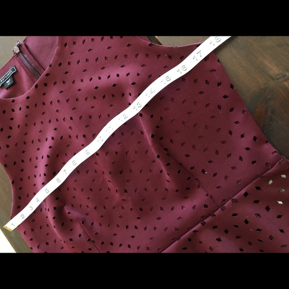Maroon Cutout Peplum - Picture 6 of 7